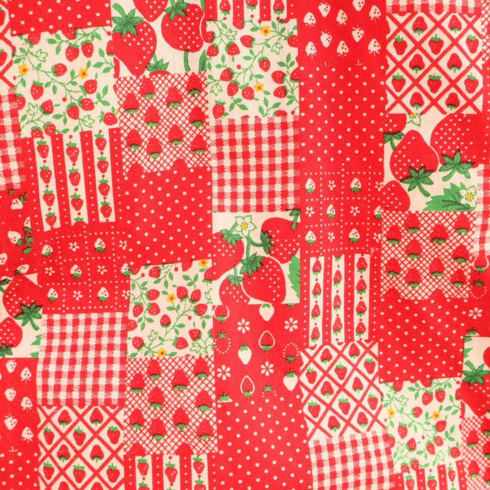 Upcycled Strawberry Patchwork Quilted Vest Vintage Cottagecore Red L - Picture 3 of 8